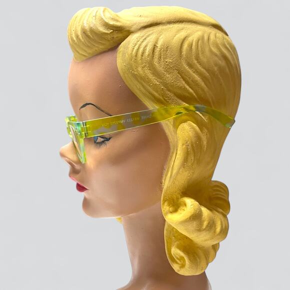 Betsey Johnson +2.00 Reading Glasses Readers Cat Eye Translucent Green Yellow - Picture 5 of 5